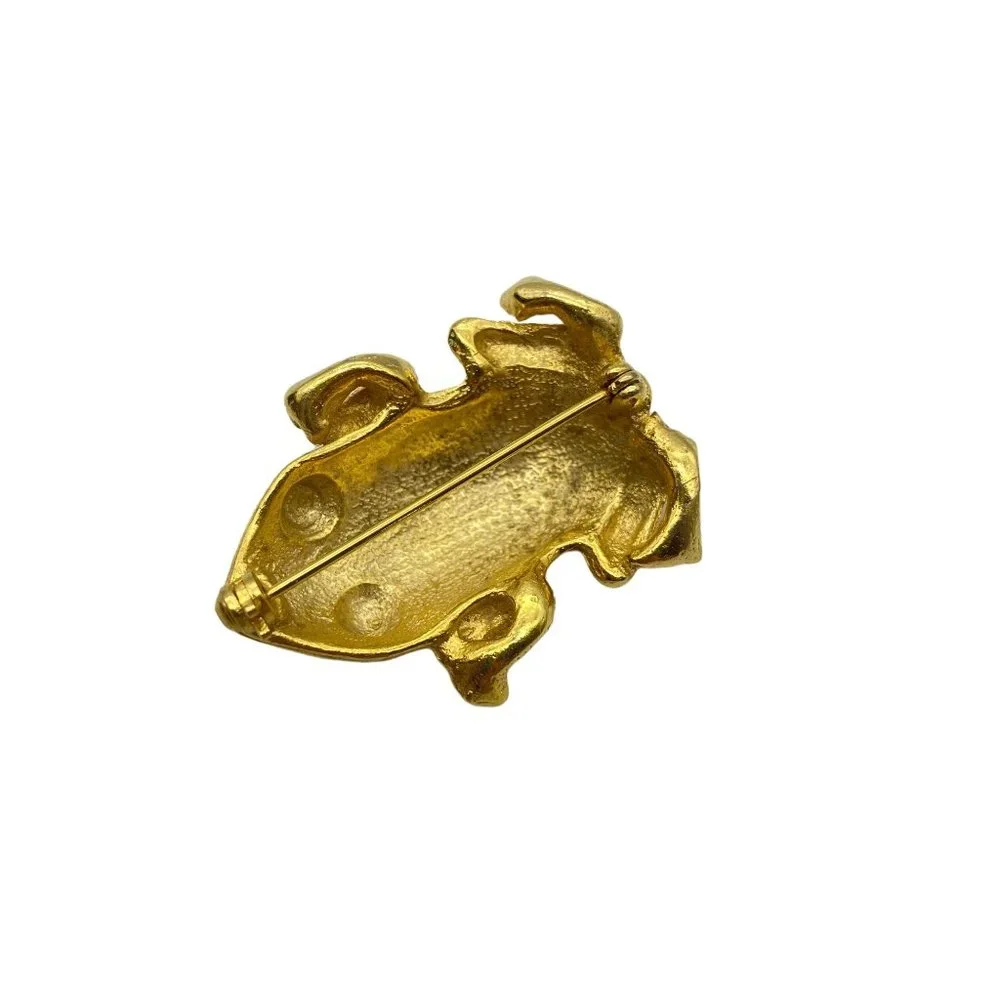 Frog brooch lapel pin green enamel gold tone black eyes unmarked reptile amphibi